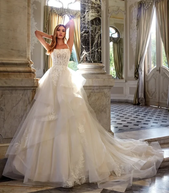 Nicole Milano Ombra