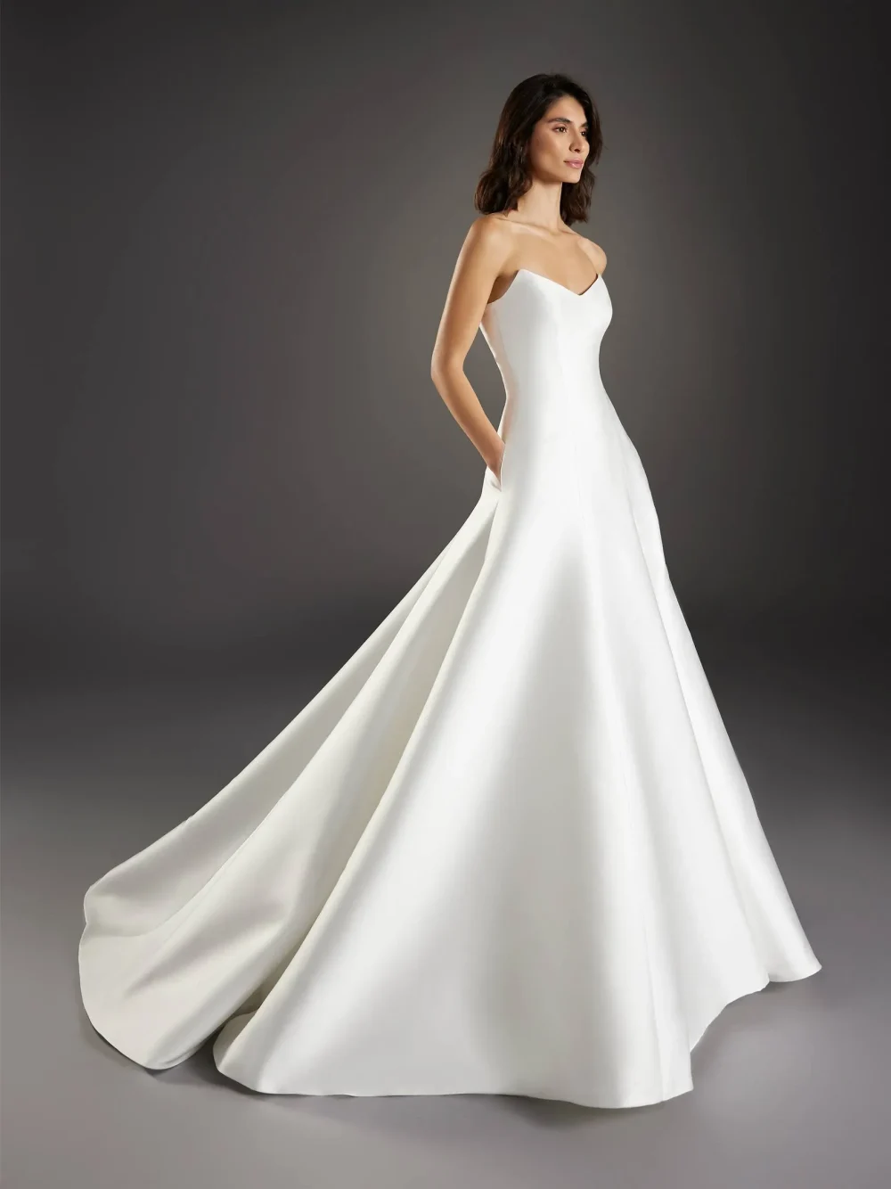 Pronovias SAGRADA